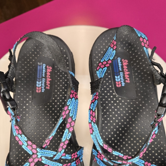 Sketchers, Women's Pink and Blue Sandals Size 12 - Picture 3 of 8